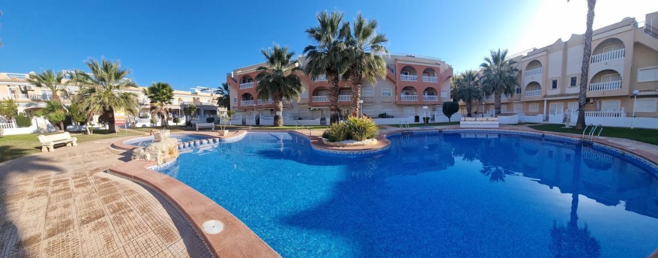 Апартаменти Lovely 2 Bed, 2 Bath Apt With 2 Large Pools Лос-Алькасарес Екстер'єр фото